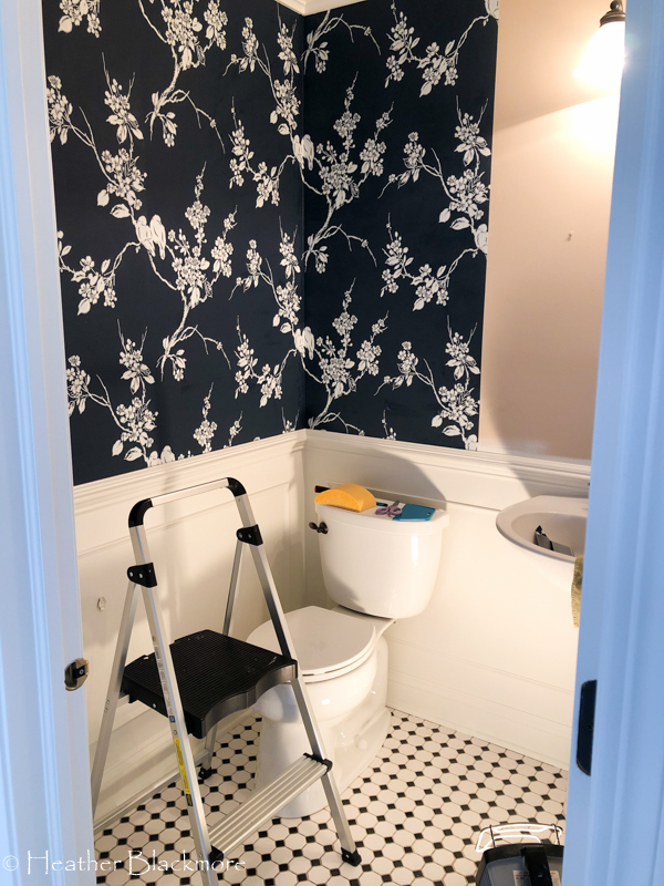 Wallpapering in progress