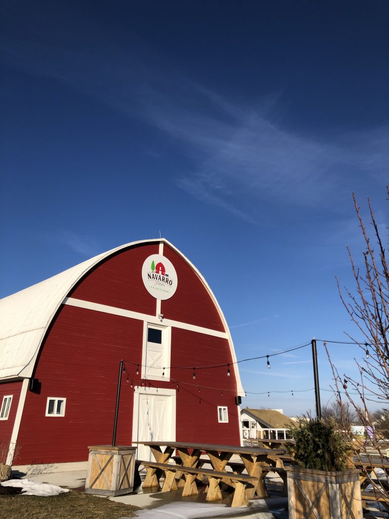 Navarro Farm barn
