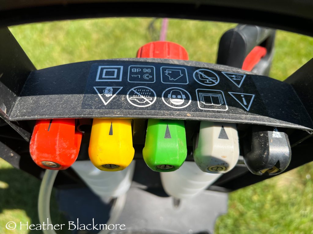 Power washer nozzles