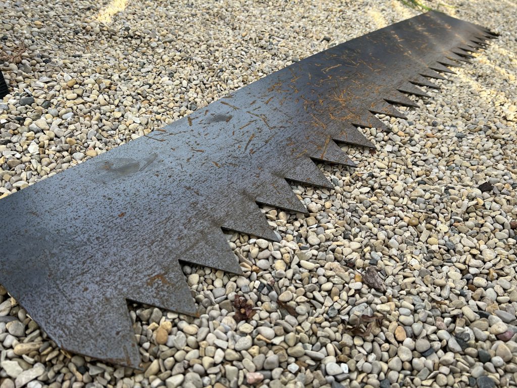Edge Right steel