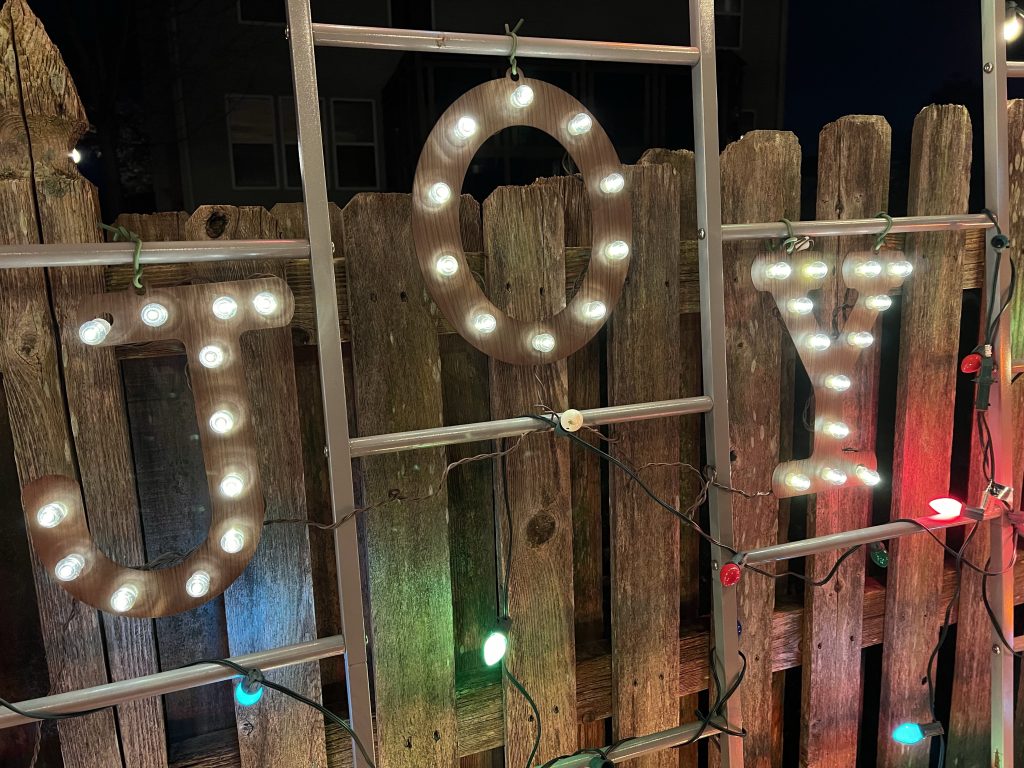 Vego Garden Trellis with Lighted JOY sign